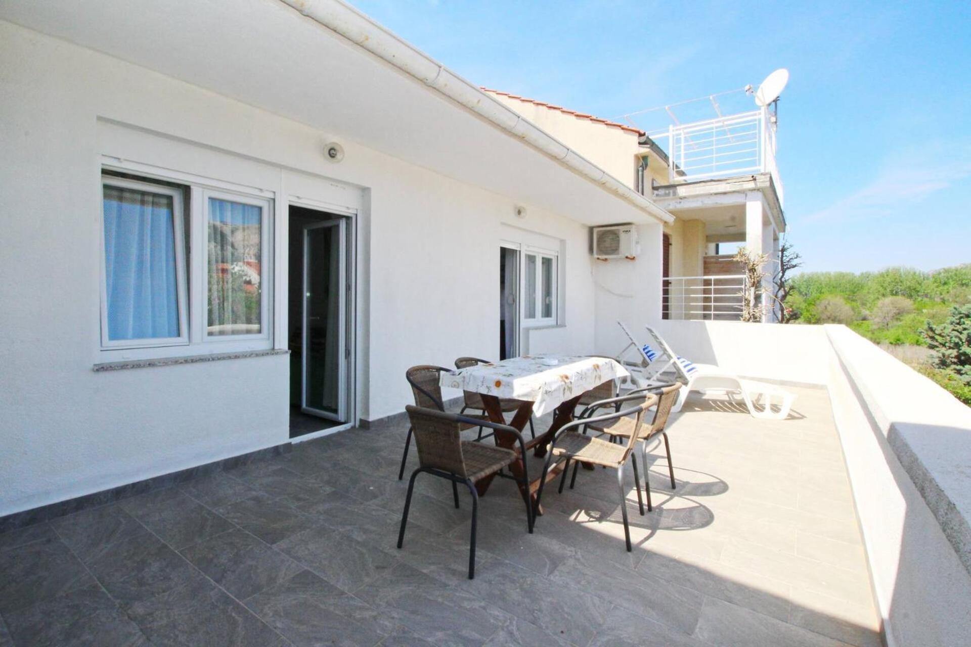 Apartments Rozanda Baska  Exterior photo