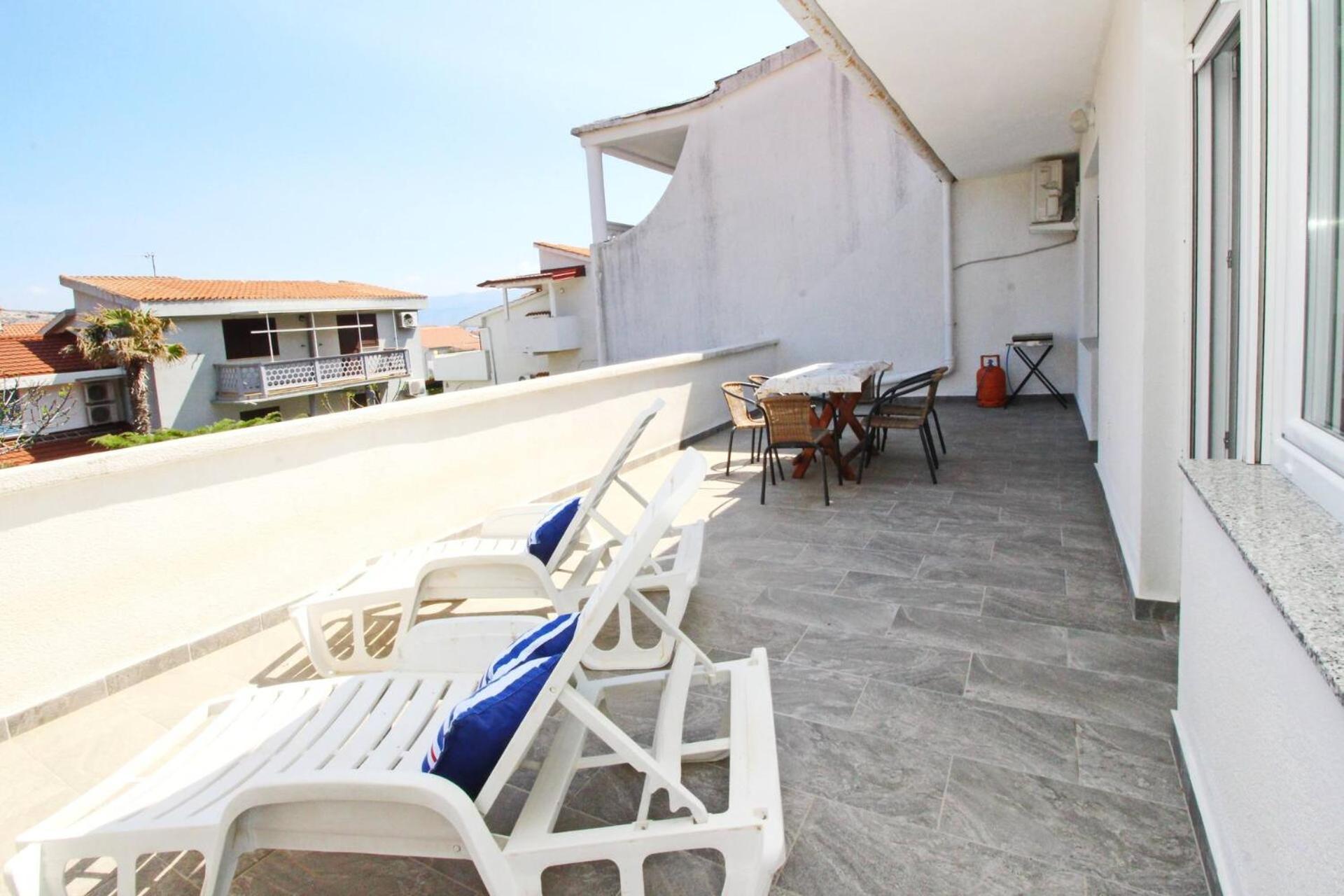 Apartments Rozanda Baska  Exterior photo