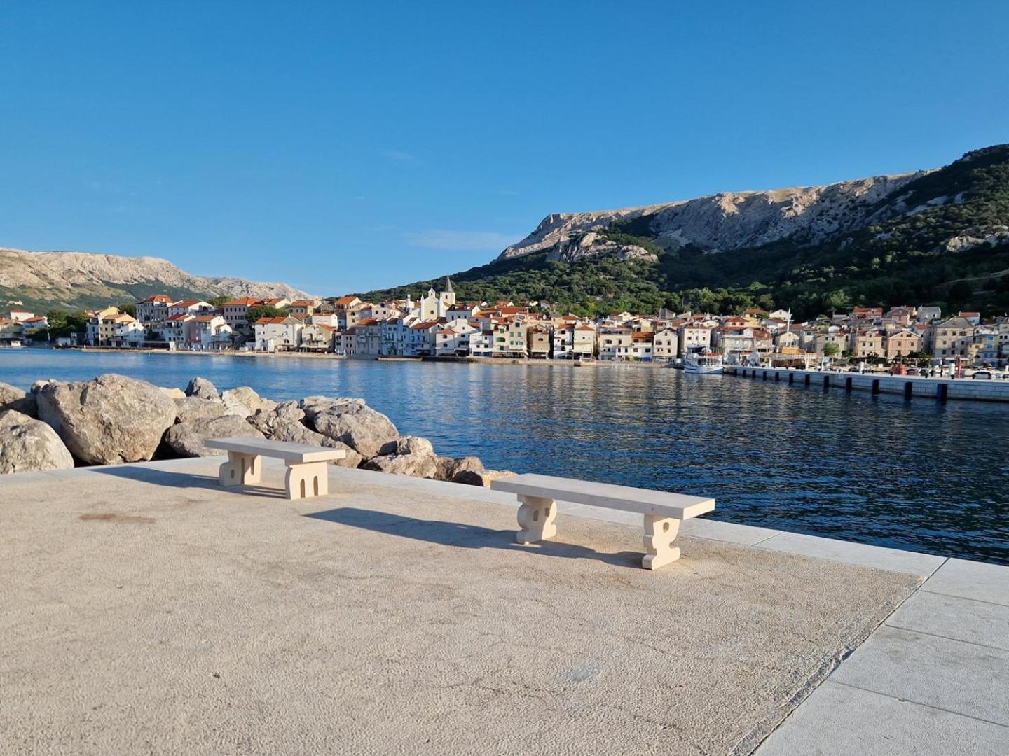 Apartments Rozanda Baska  Exterior photo