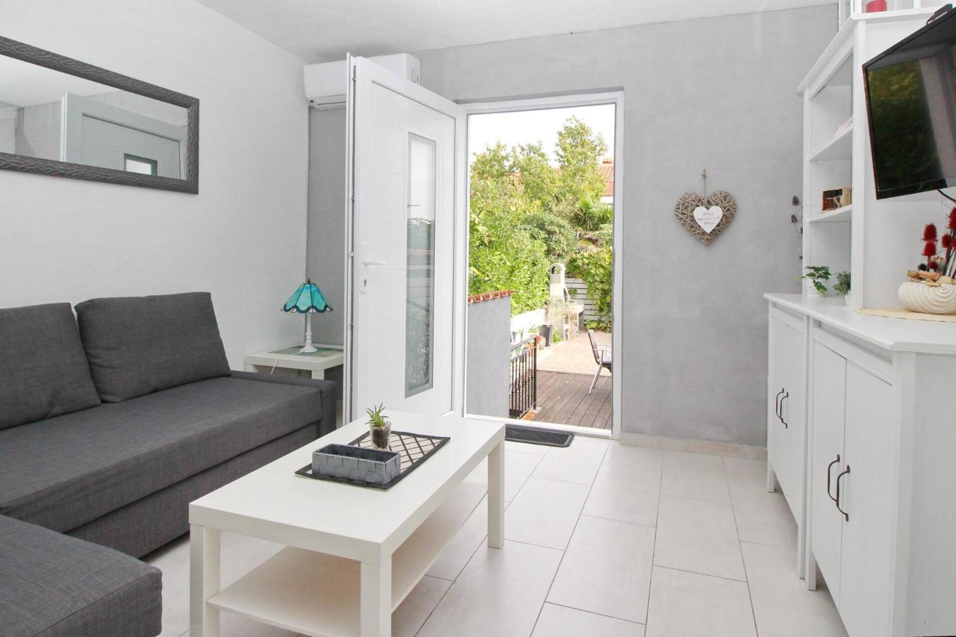 Apartments Rozanda Baska  Exterior photo